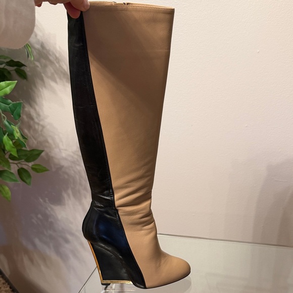 Gianmarco Lorenzi Black and Tan Heeled Boots - Picture 5 of 12